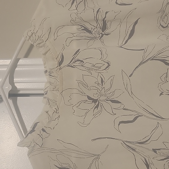 Fun2Fun Blouse - Picture 5 of 6